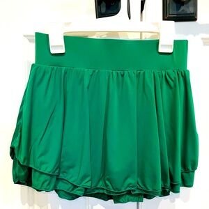 Active tennis skirt. Size S. Kelly green. Great condition.